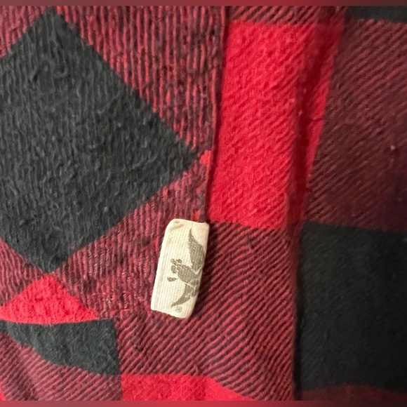 Ladies flannel button down - Picture 5 of 9